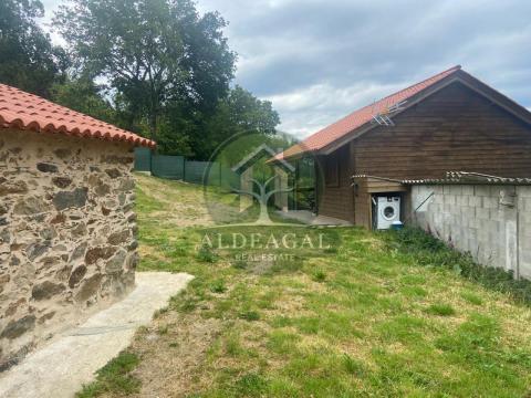 Complejo rural con licencia turística en aldea gallega - hogar, negocio y naturaleza en perfecta armonía ?