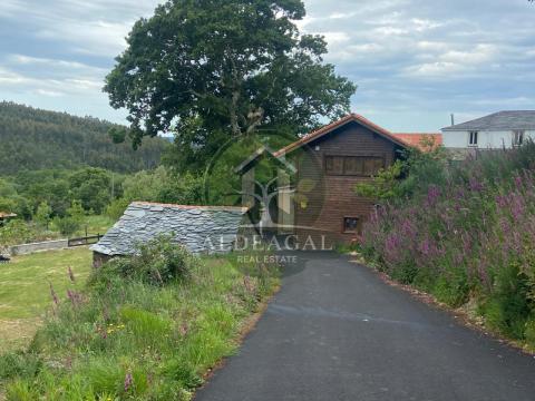Complejo rural con licencia turística en aldea gallega - hogar, negocio y naturaleza en perfecta armonía ?