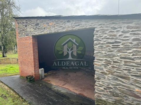 Encantadora casa de piedra restaurada en Pacios (Begonte, Lugo)